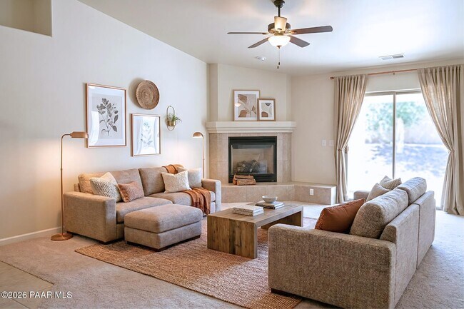 Foto del edificio - 7235 Rogue Ln