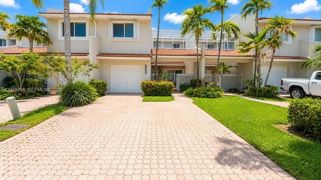 Foto del edificio - 9805 NW 45th Ln