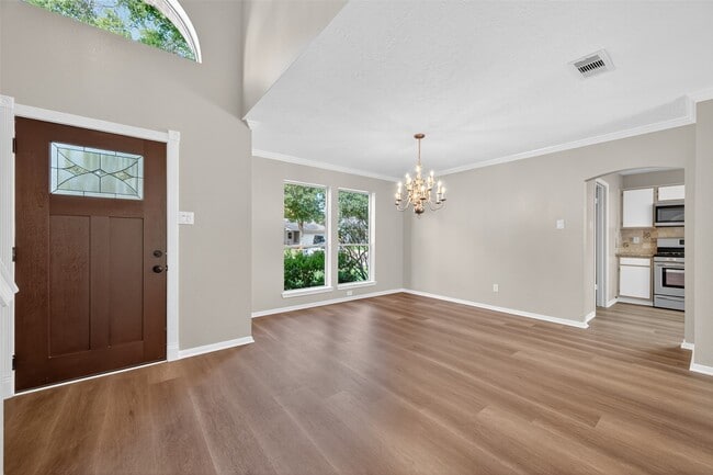 Foto del edificio - 1826 Oak Valley Dr