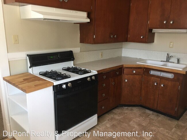 Building Photo - 3 br, 2 bath House - 408 Barksdale Avenue