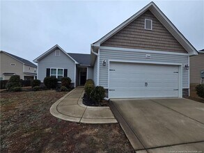 Building Photo - 2044 Stonewash Dr