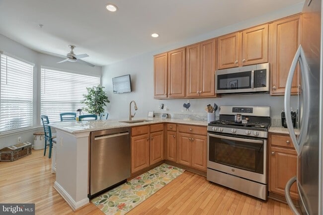 Building Photo - 164 Comay Terrace