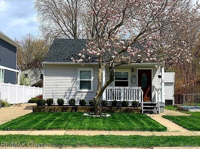 3952 Ellwood Ave, Berkley, MI 48072 House Rental in Berkley, MI