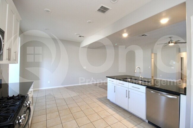 Foto del edificio - 4124 Palace Station Road