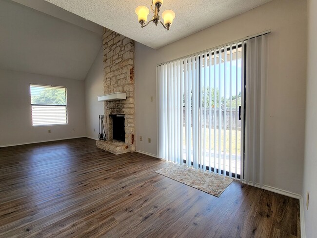 Foto del edificio - Horseshoe Cir, 1760