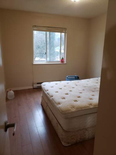 Building Photo - 646 Admirals Rd