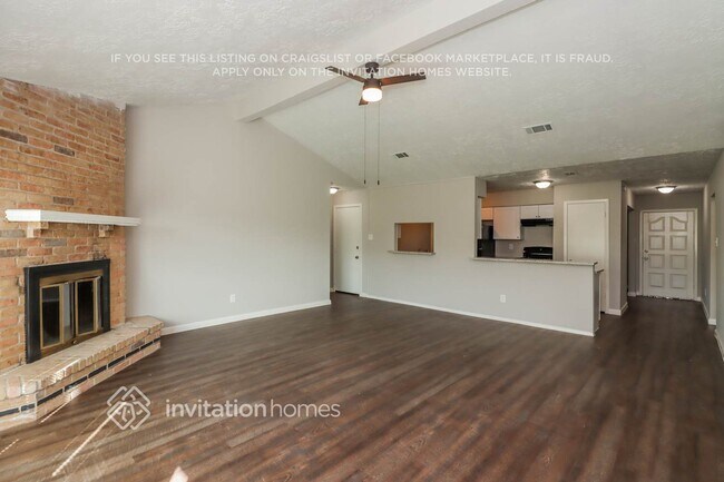 Building Photo - 23435 Verngate Dr