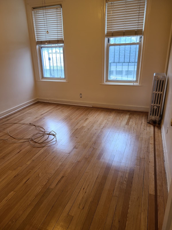 Photo - 1033 E 217th St Apartment