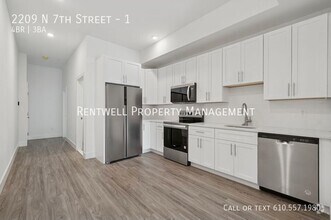 Building Photo - 2209 N 7th St