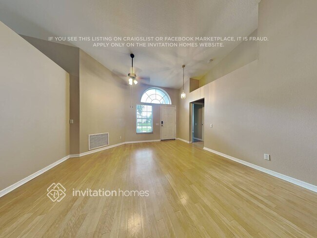 Foto del edificio - 29704 Bright Ray Pl