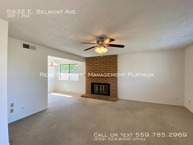 Building Photo - 5932 E Belmont Ave