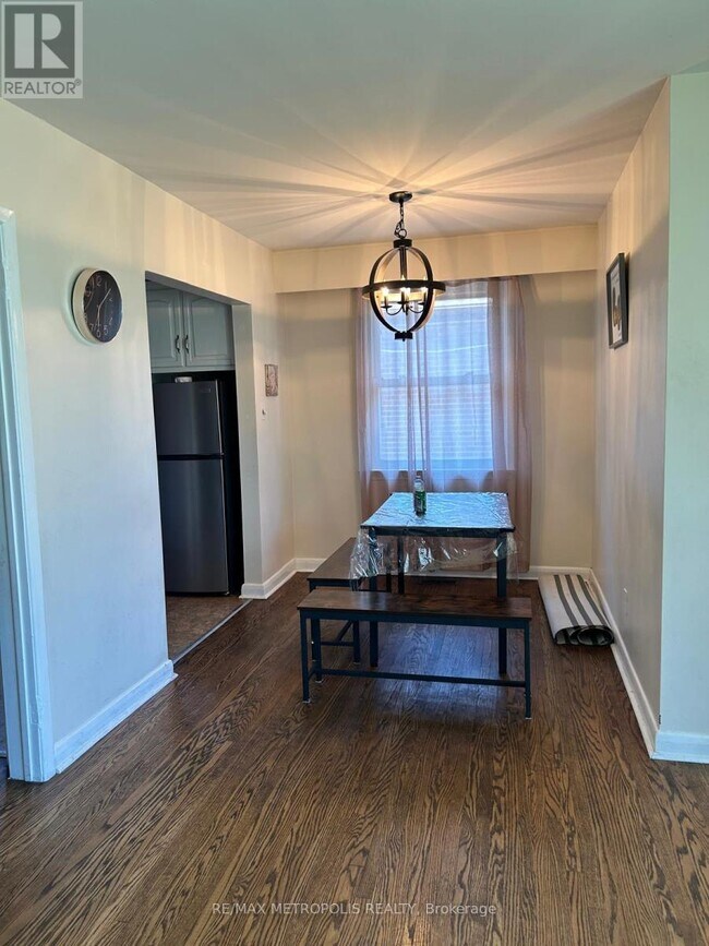 Photo du bâtiment - 1409 Tremblay St