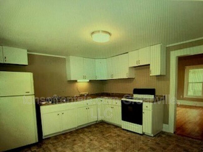 Foto del edificio - 9 E Street