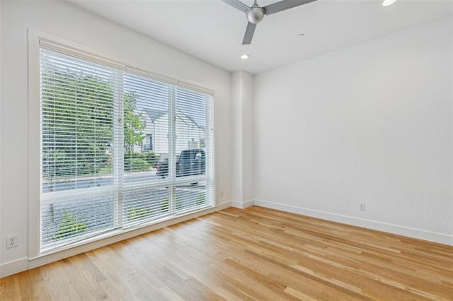 Building Photo - 3200 Rosedale