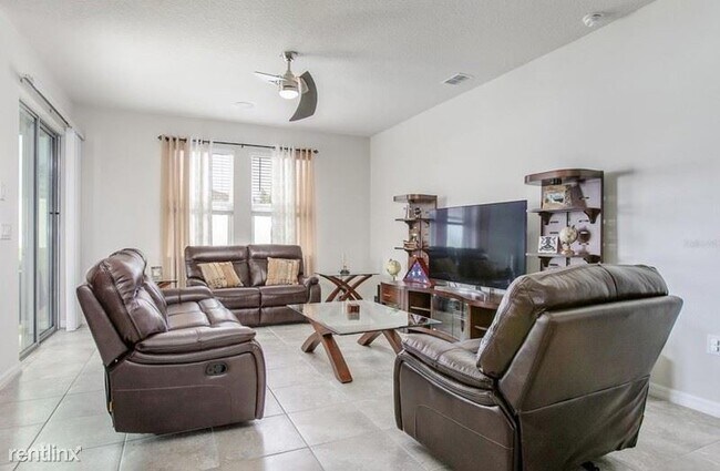 Building Photo - 3 br, 2 bath House - 922 Glazebrook Loop UNIT