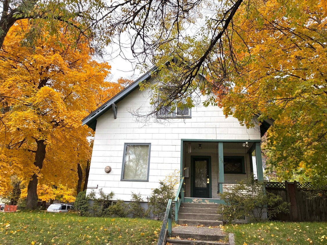 Foto principal - 428 S Chestnut St