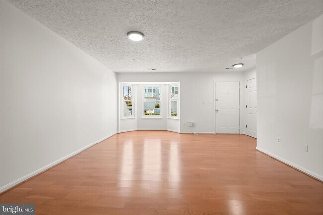 Foto del edificio - 8834 Goose Landing Cir