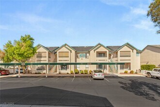 Building Photo - 5211 S Lindell Rd