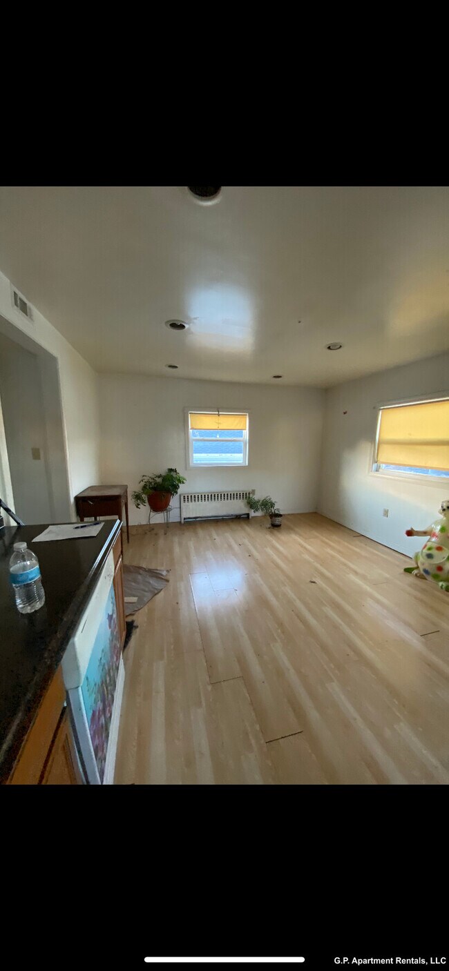 Foto del edificio - 15 Orange Ct