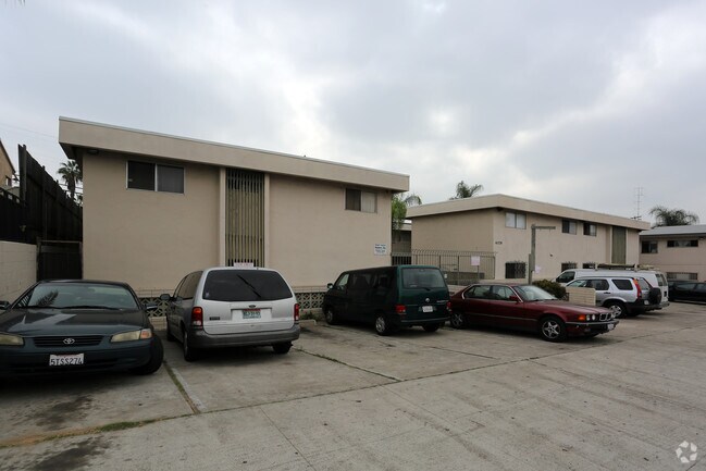 Foto del edificio - 4079 Euclid Ave