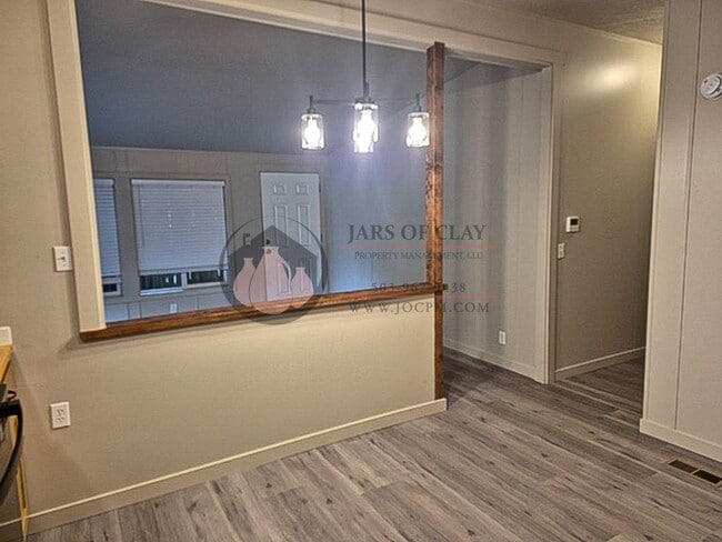 Building Photo - Manufactured Home in Corvallis