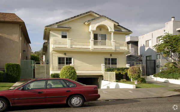 Foto principal - West LA Townhouse