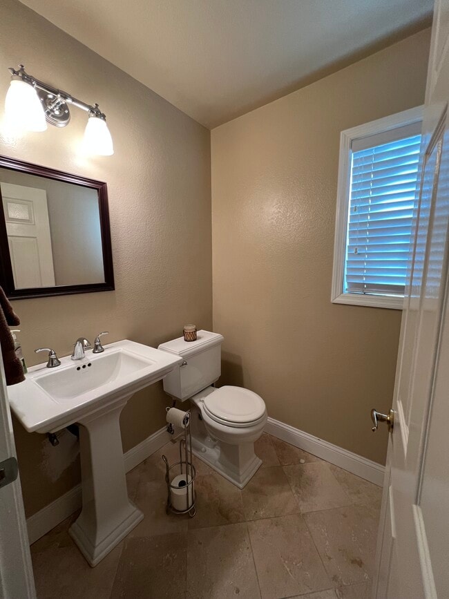 Cuarto de baño - 5455 Sylmar Ave