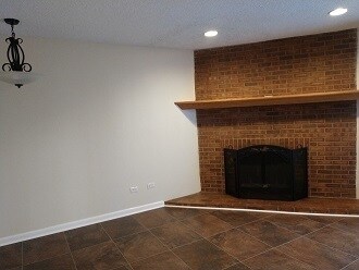 Building Photo - 3373 S Monaco Pkwy