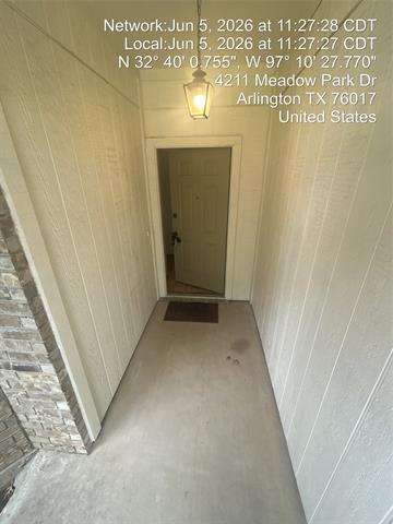 Building Photo - 4211 Meadow Park Dr