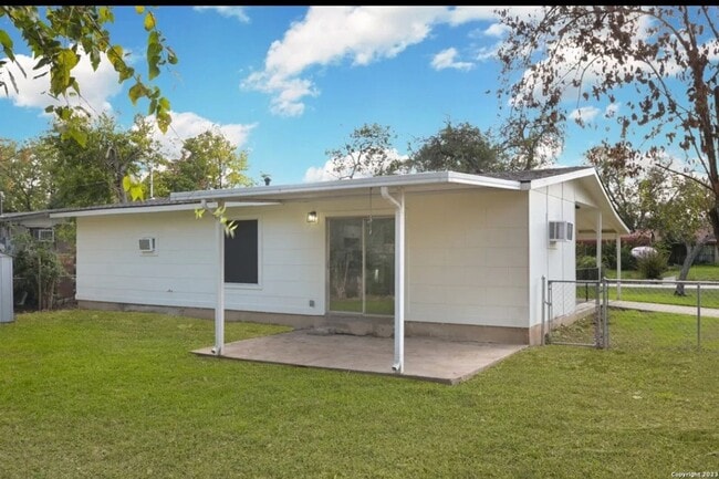 Building Photo - 159 Wayfarer Pl