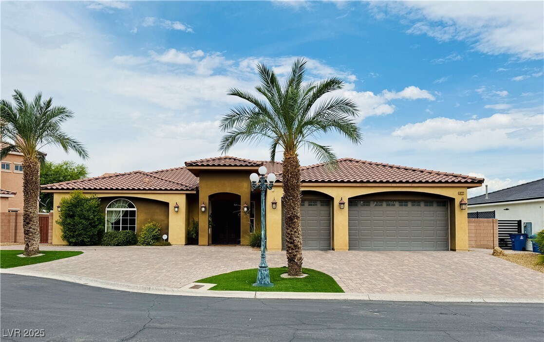 Foto principal - 3777 Gershon Ct