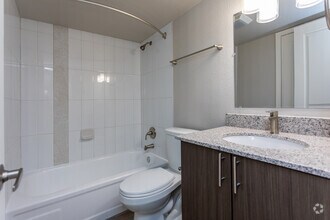 2BR, 2BA - 960SF - Parc at Prairie Grass