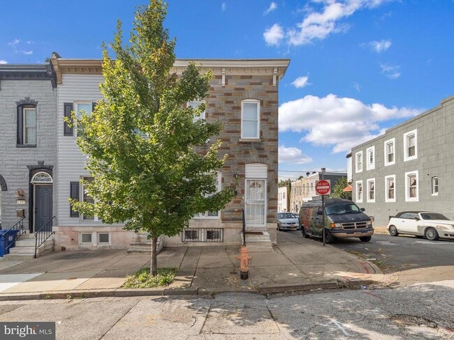 Building Photo - 1713 E Lafayette Ave