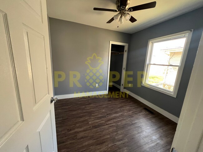 Building Photo - Delightfully Remodeled 2 bedrooms 1 bathro...