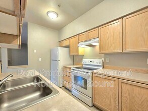 Building Photo - 18930 Bothell Everett Hwy