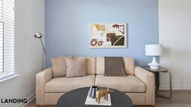 Building Photo - 1030 Browning Rd