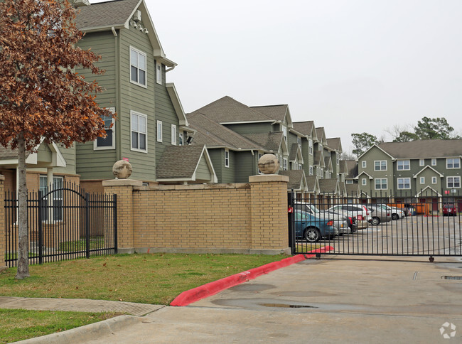 Building Photo - Oxford Place Apartments