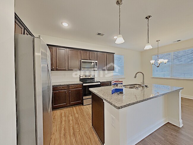 Foto del edificio - 2482 Napa Valley Dr