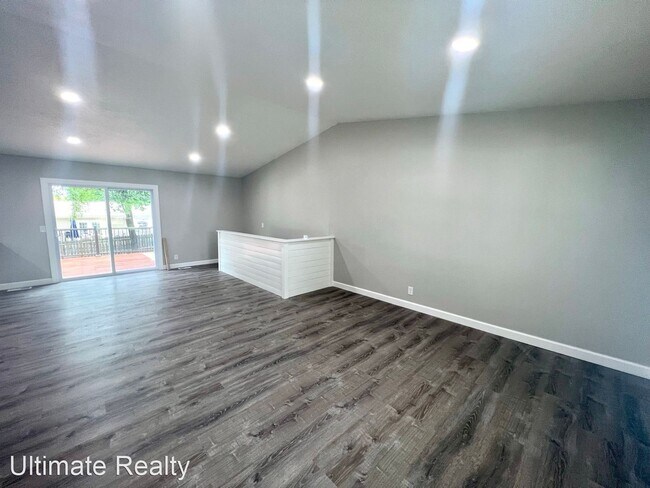 Building Photo - 3 br, 3 bath House - 113 Mill Pond Dr.