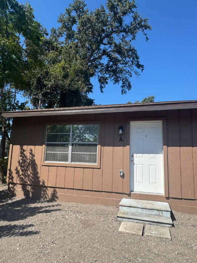 Building Photo - 5222 Bogdonoff Dr