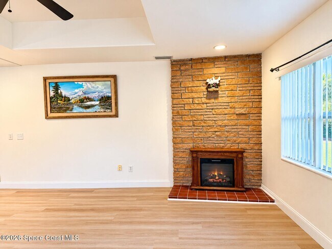 Building Photo - 3038 Alice St
