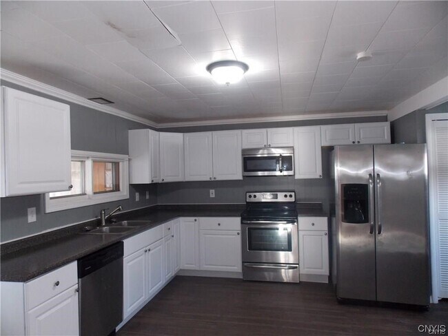Foto del edificio - 25640 Slate Rd