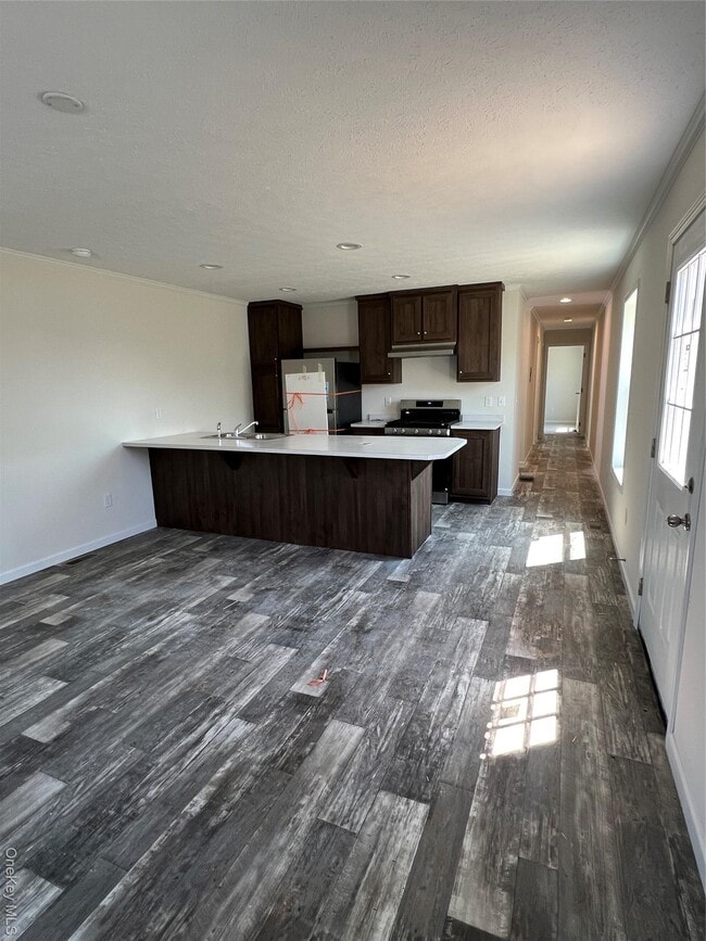 Foto del edificio - 985 NY-17M