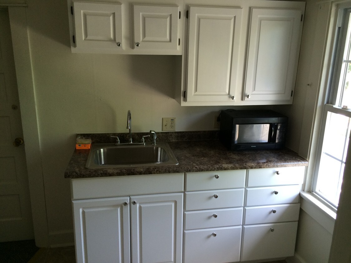 Foto del edificio - 1100 E Atwater Ave