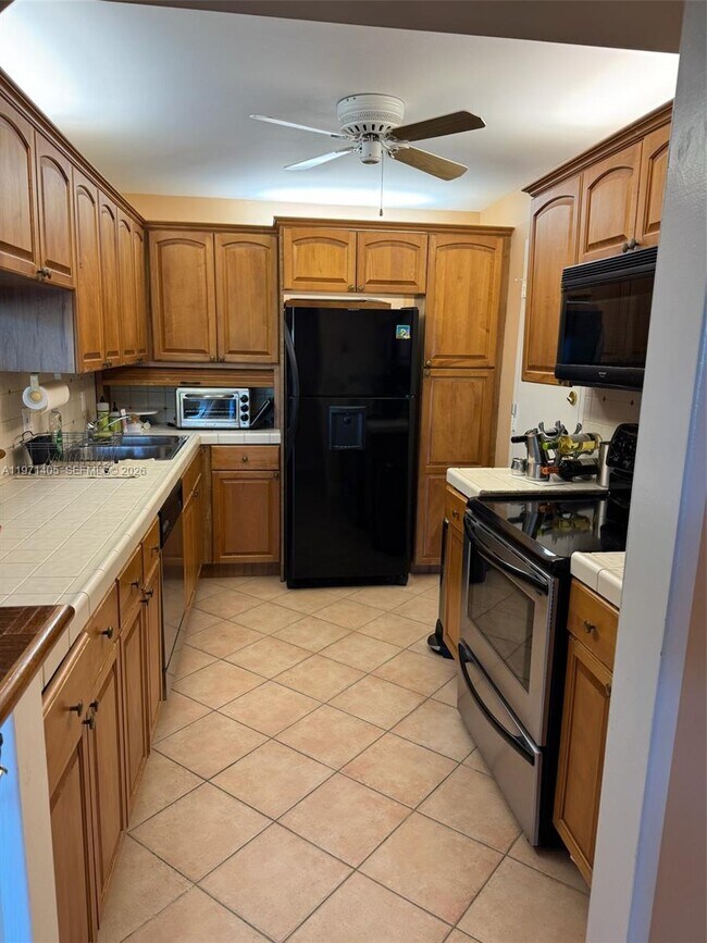 Building Photo - 177 Ocean Ln Dr