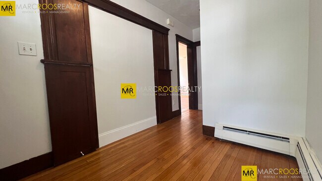 Foto del edificio - 46 Sunset Rd