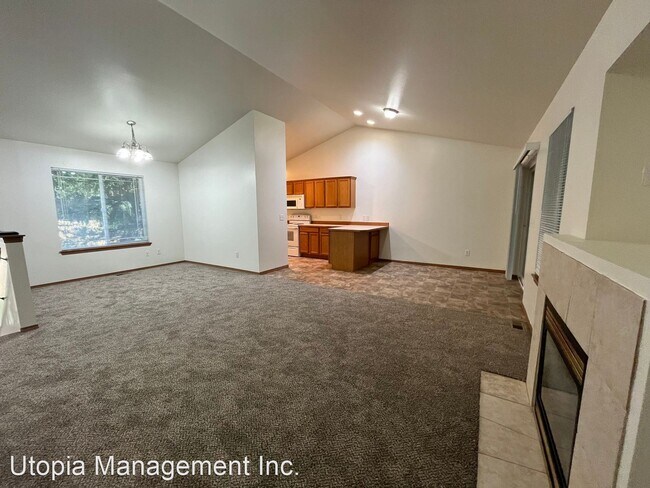 Building Photo - 4 br, 3 bath House - 39 Sudden Valley Dr.