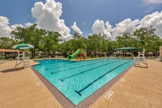 Building Photo - 2779 Forest Point Dr