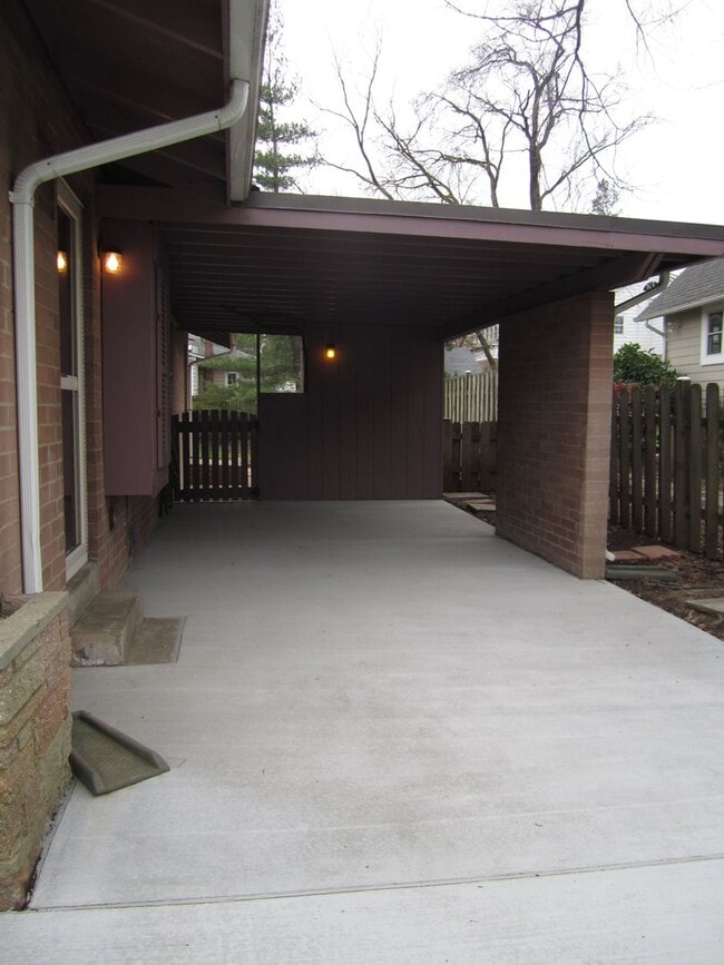 Foto del edificio - 5712 2nd St S