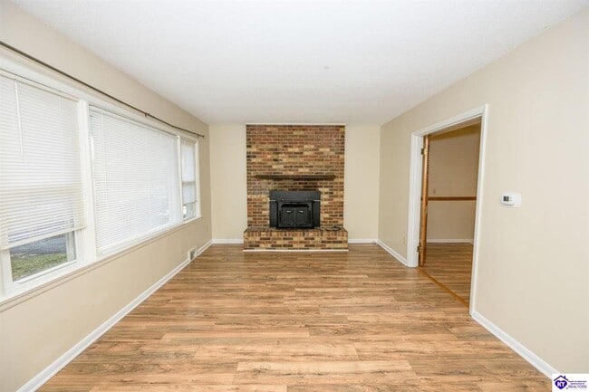 Foto del edificio - 1033 Fairview Ave